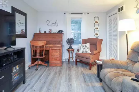 118 White St, Clyde, OH 43410 photo 7