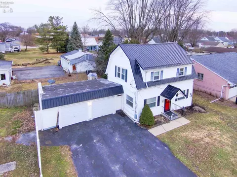 118 White St, Clyde, OH 43410 photo 24