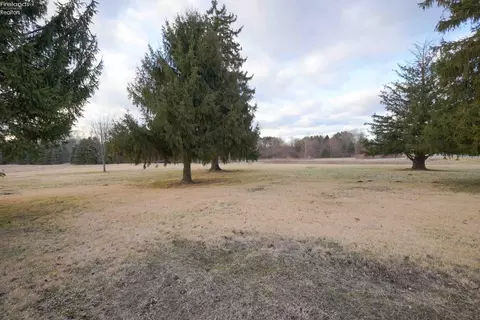 2188 Sr 101, Clyde, OH 43410 photo 5