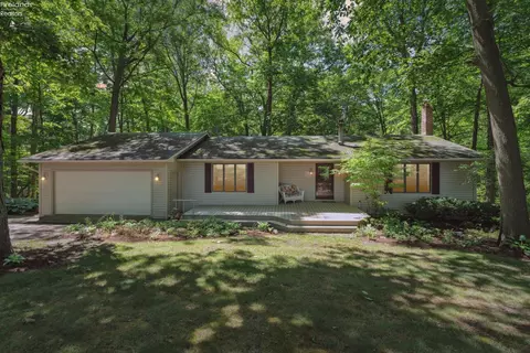 51689 Becker Rd, Wakeman, OH 44889