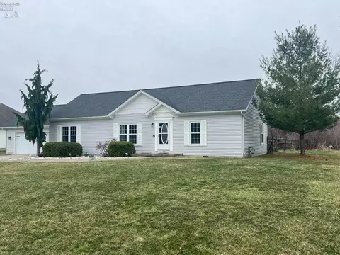 1820 S Anna Dr, Marblehead, OH 43440