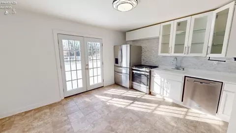 316 Park St, Willard, OH 44890 photo 14