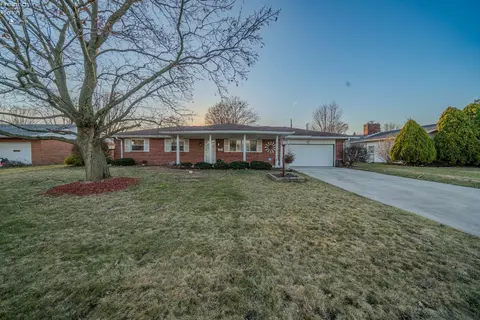 433 Burnham, Fostoria, OH 44830