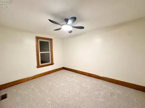 Bedroom - 826 Maple, Sandusky, OH 44870 photo 7 of 8