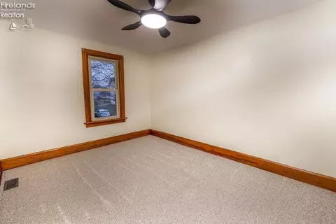 Bedroom - 826 Maple, Sandusky, OH 44870 photo 5 of 8
