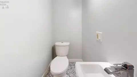 709 Park St, Willard, OH 44890 photo 15