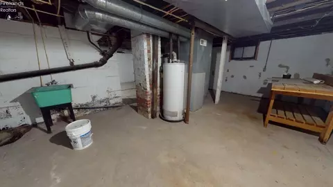 709 Park St, Willard, OH 44890 photo 27