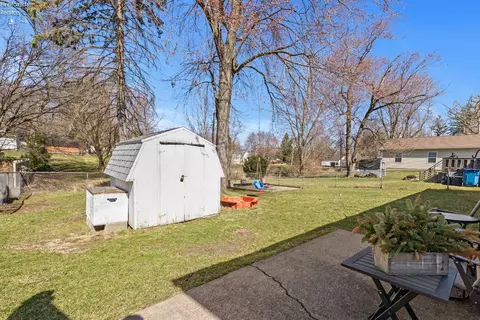 Exterior - 615 Center, Huron, OH 44839 photo 5 of 5