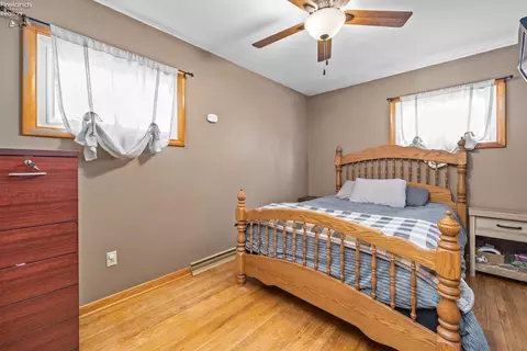 Bedroom - 615 Center, Huron, OH 44839 photo 1 of 3