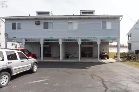 6405 Teal Bnd, Oak Harbor, OH 43449