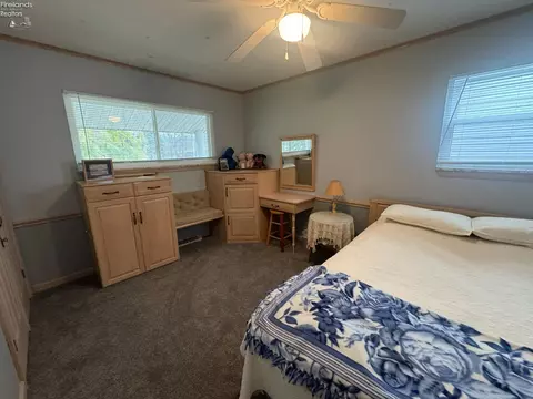 Bedroom - 2710 Scheid Rd, Huron, OH 44839 photo 6 of 10