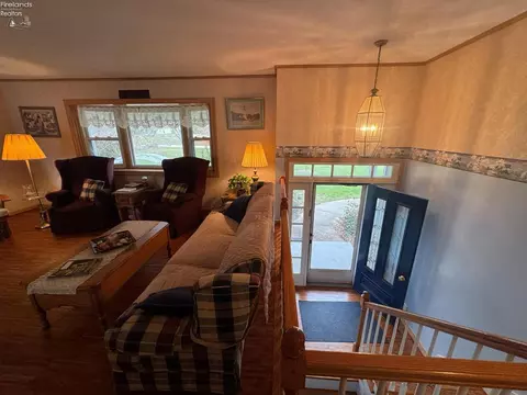 Entry Way - 2710 Scheid Rd, Huron, OH 44839 photo 1 of 4