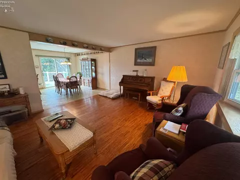 Living - 2710 Scheid Rd, Huron, OH 44839 photo 1 of 3