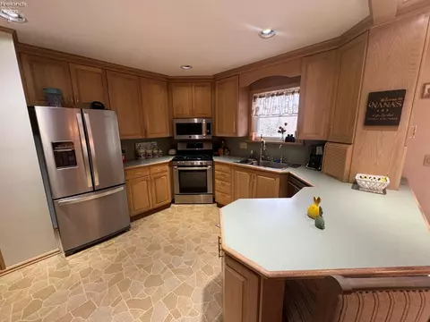 Kitchen - 2710 Scheid Rd, Huron, OH 44839 photo 1 of 5