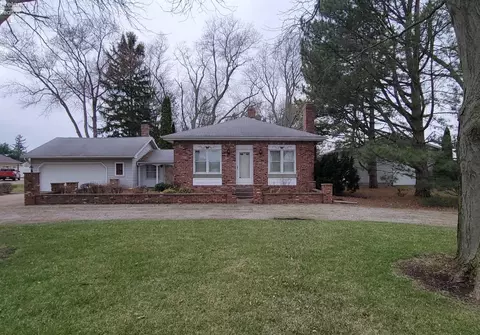 4913 Hayes Ave, Sandusky, OH 44870