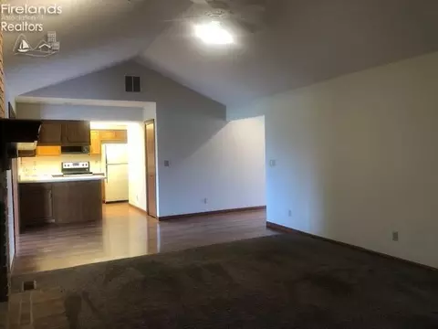 18 Windstone Dr, Findlay, OH 45840 photo 10