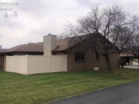 18 Windstone Dr, Findlay, OH 45840 photo 5