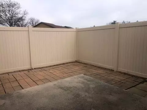 18 Windstone Dr, Findlay, OH 45840 photo 7