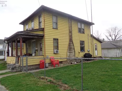 119 Motson St, Willard, OH 44890 photo 2