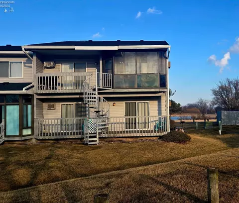 6370 Teal Bnd, Oak Harbor, OH 43449