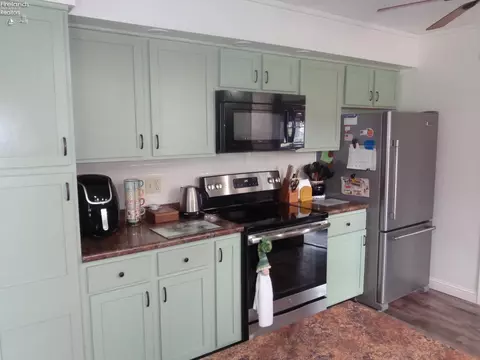 Kitchen - 3615 State Route 61, Willard, OH 44890 photo 2 of 2