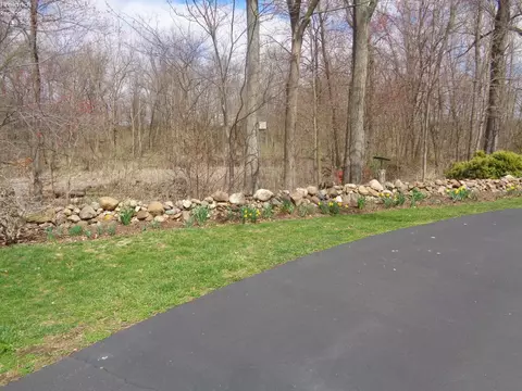 Exterior - 3615 State Route 61, Willard, OH 44890 photo 9 of 11