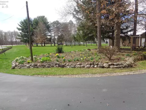 Exterior - 3615 State Route 61, Willard, OH 44890 photo 6 of 11