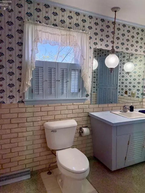 331 Circular St, Tiffin, OH 44883 photo 28