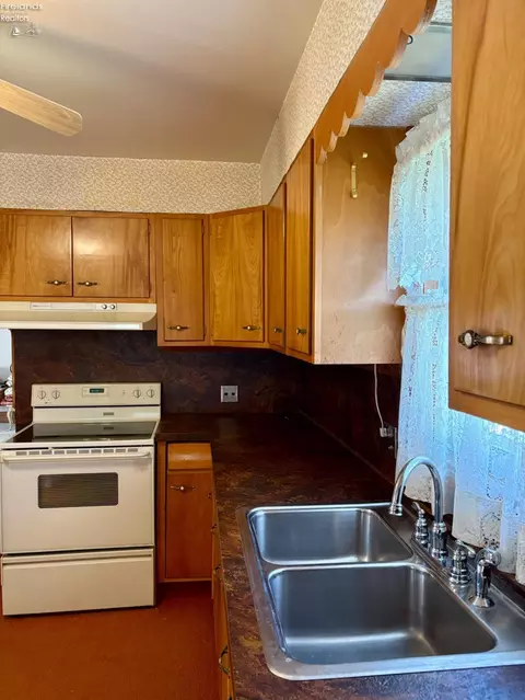 331 Circular St, Tiffin, OH 44883 photo 18