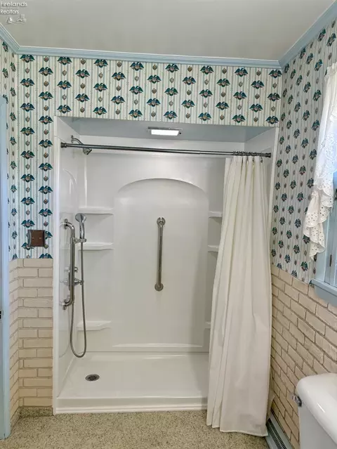 331 Circular St, Tiffin, OH 44883 photo 30