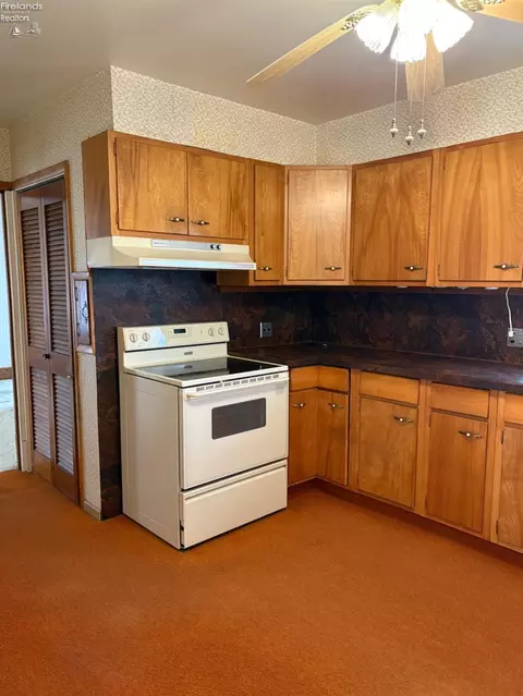 331 Circular St, Tiffin, OH 44883 photo 14