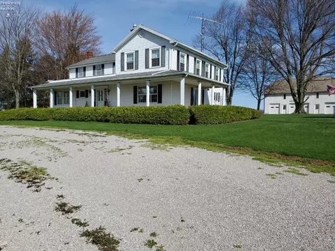 9661 E Cr 38, Republic, OH 44867