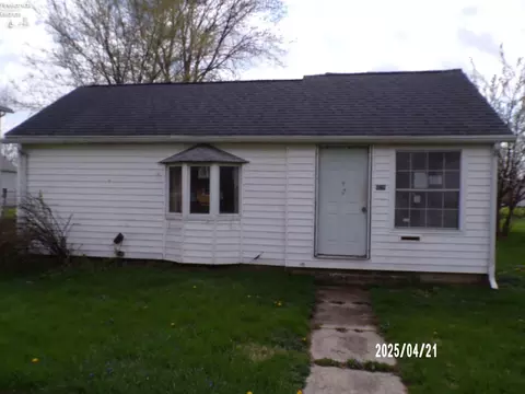 629 Ohio Ave, Fremont, OH 43420