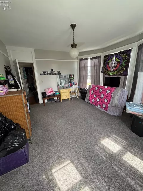405 Maple St, Willard, OH 44890 photo 13