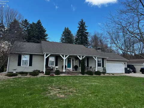 7907 Main Rd, Berlin Heights, OH 44814