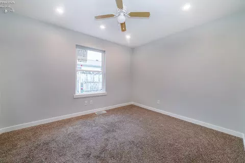 Bedroom - 508 Keefer, Willard, OH 44890 photo 2 of 7