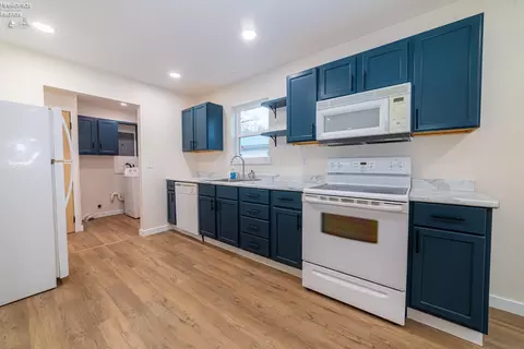 Kitchen - 508 Keefer, Willard, OH 44890 photo 1 of 1