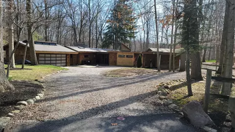 305 E South Trl, Tiffin, OH 44883