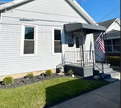 1016 Stone St, Sandusky, OH 44870