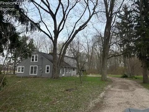 2330 Saint Johns Rd, Wakeman, OH 44889