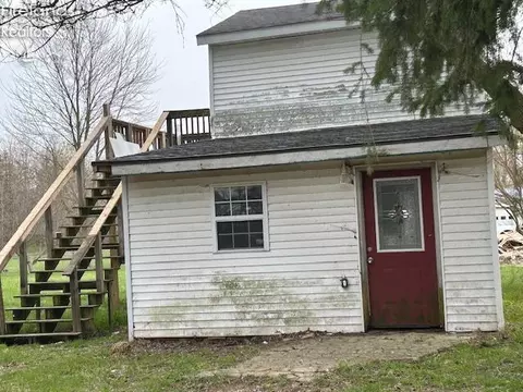 2330 Saint Johns Rd, Wakeman, OH 44889 photo 3