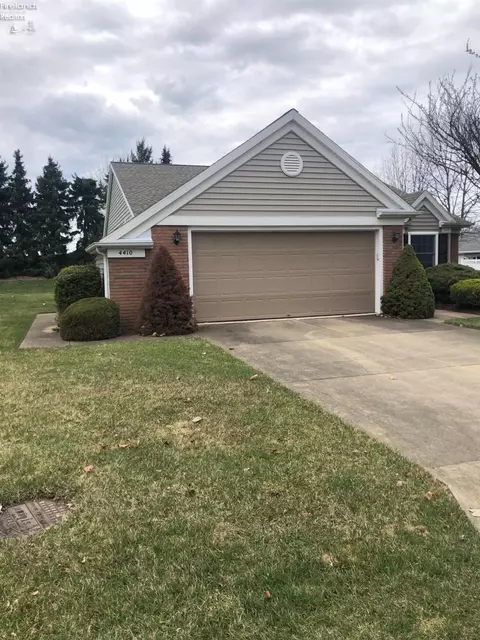 4410 Woodridge, Sandusky, OH 44870
