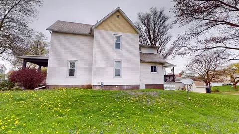 Exterior - 635 Dale St, Willard, OH 44890 photo 1 of 4