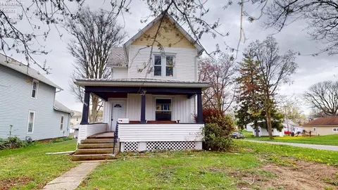 635 Dale St, Willard, OH 44890