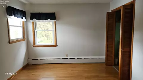 Bedroom - 1313 E 4th St, Marblehead, OH 43440 photo 1 of 3