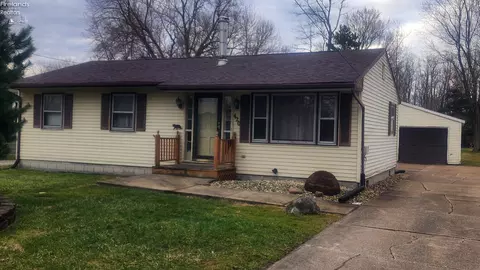 420 Wilder Ave, Huron, OH 44839