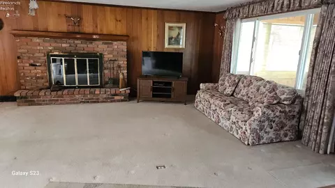 310 E 5th St, Lakeside, OH 43440 photo 7