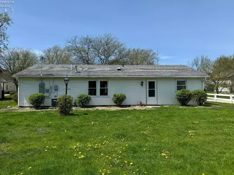 513 S Beech St, Bryan, OH 43506 photo 5