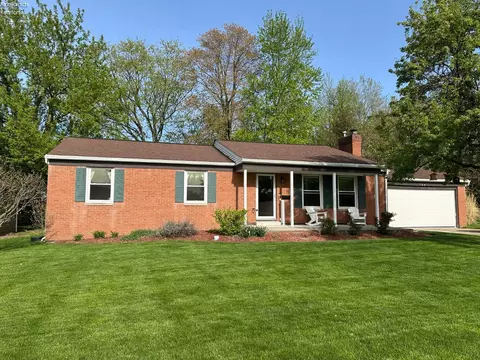 159 N Woodhill Dr, Amherst, OH 44001