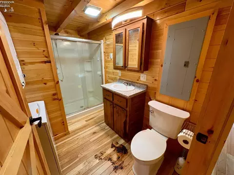 Bath - 7445 W County Road 10, New Riegel, OH 44853 photo 1 of 2